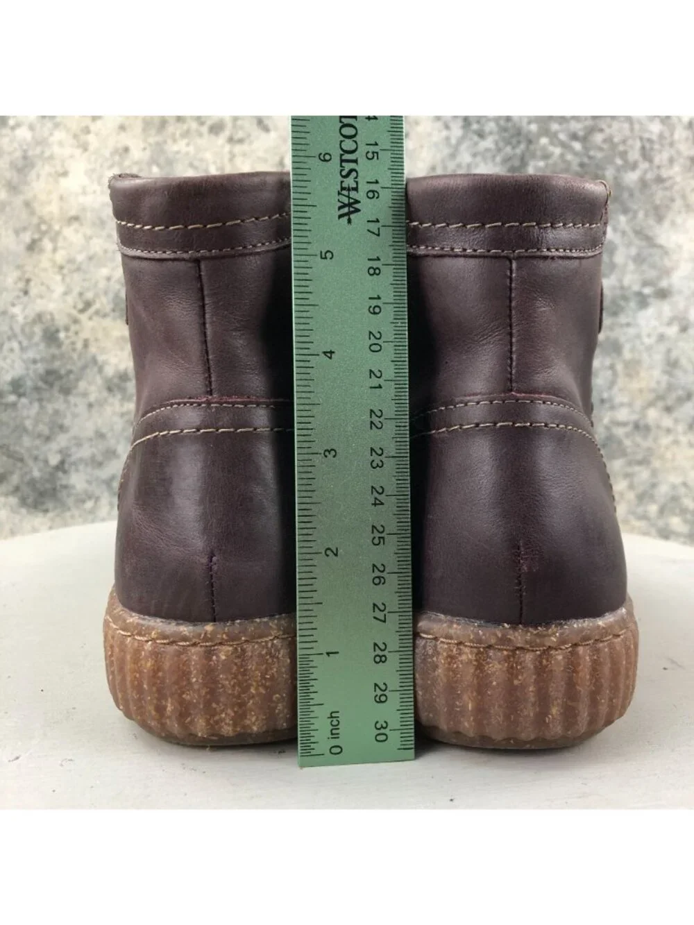 Clarks Women's Size 10M Collection Caroline Orchid Purple Ankle Booties Boots